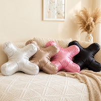 Billowy anti-wrinkle pillow for side sleepers